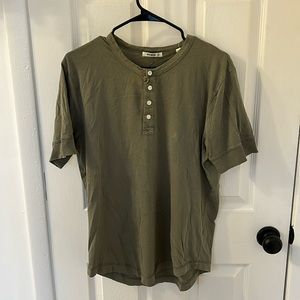 Buck Mason Venice Wash pima short sleeve curved hem henley